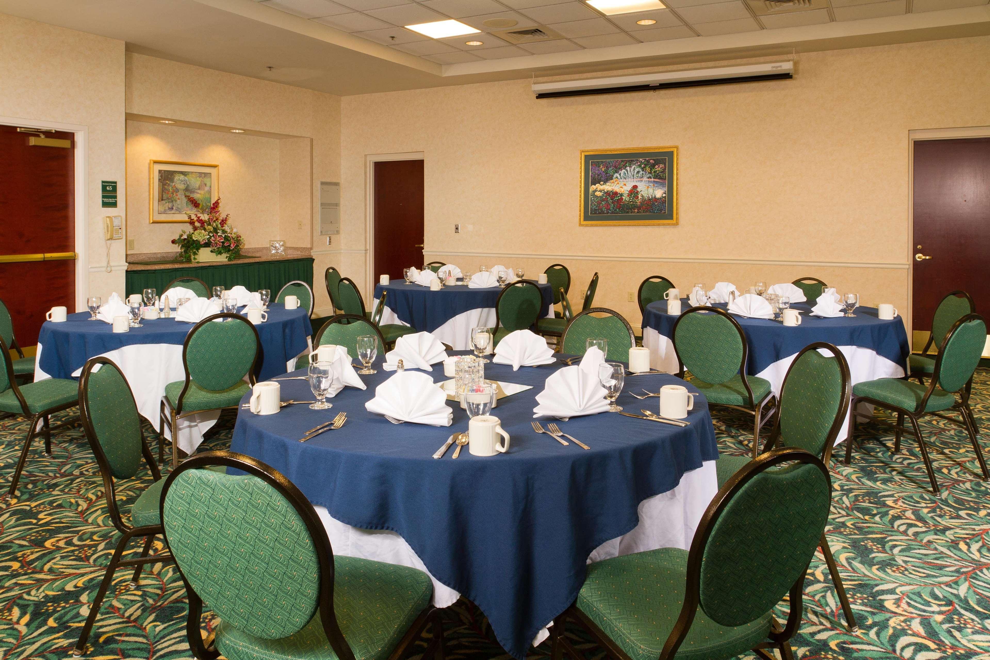 Hilton Garden Inn Jacksonville Airport Exterior photo