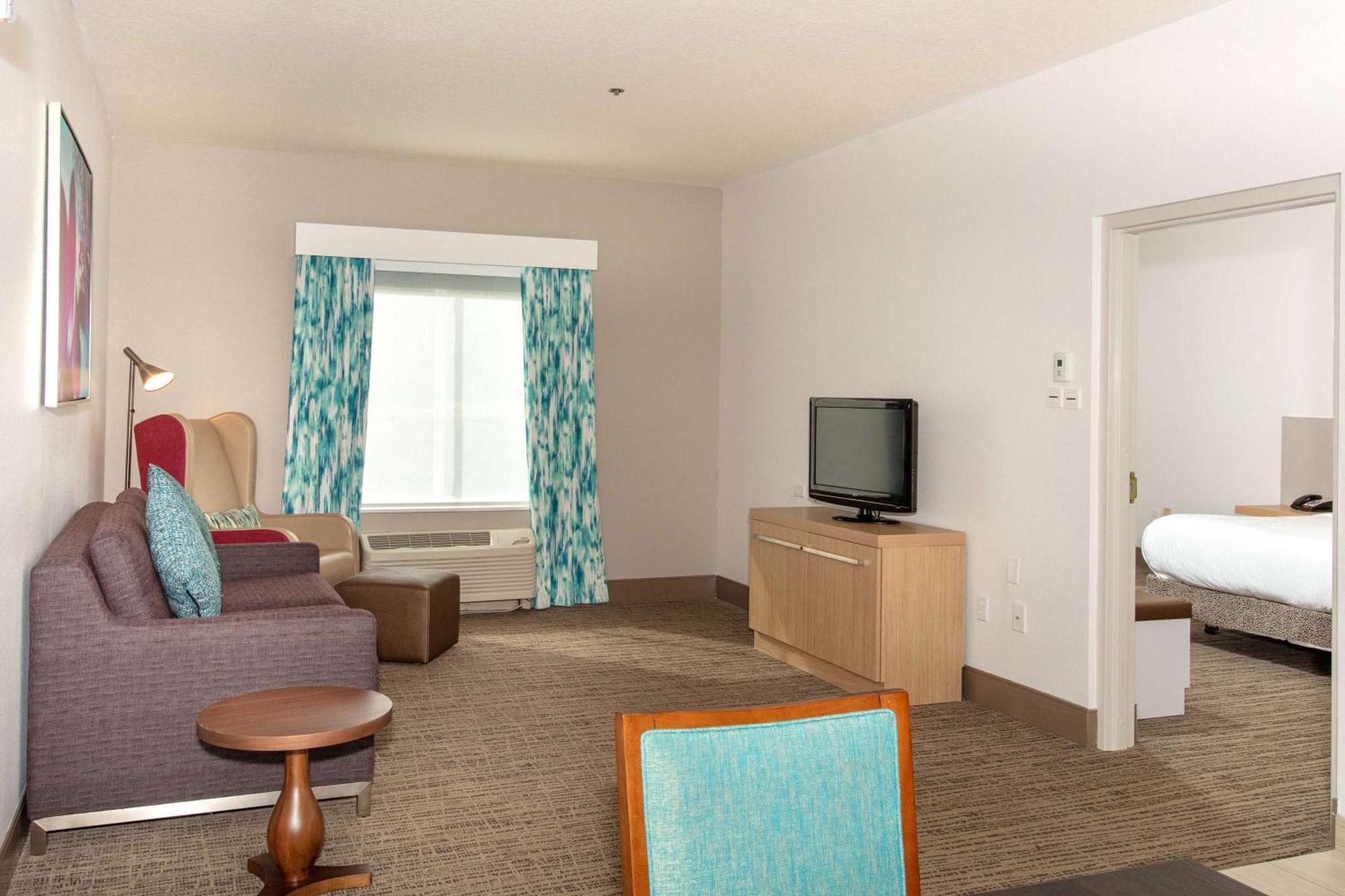 Hilton Garden Inn Jacksonville Airport Exterior photo